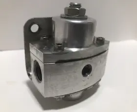 Sum-g3135 Summit Racing Aluminum Fuel Pressure Regulator