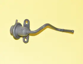 15160-58b00 Suzuki 92-98 Sikdekick X90 Fuel Pressure Regulator 1.6l Oem Geo Tracker 93 94 95