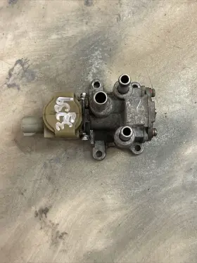 22270-74010 Toyota 87-91 Camry Celica 3sfe Idle Air Control Valve Aic Iac