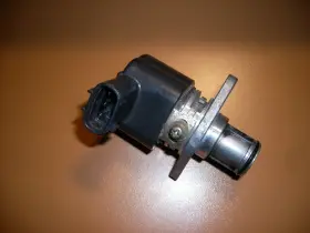 A33-605 Unisia Jecs Oem Subaru Impreza 1.8l Idle Air Control Iac Valve R50 Made In Japan