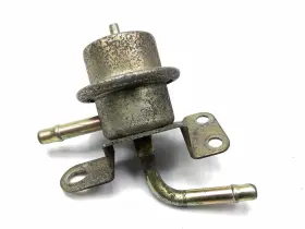 5052 Used-datsun Original Oem Fuel Injection Pressure Regulator For 79-83 280zx