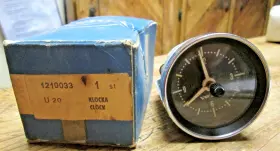 1210033 Volvo Vintage Clock 140-170 Part # 120033